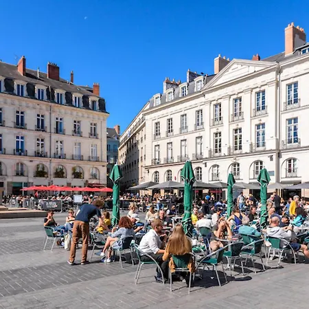 New / Le Robinson / Atypique /centrale Apartment