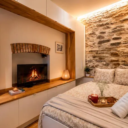 Appartement New / Le Robinson / Atypique /centrale *